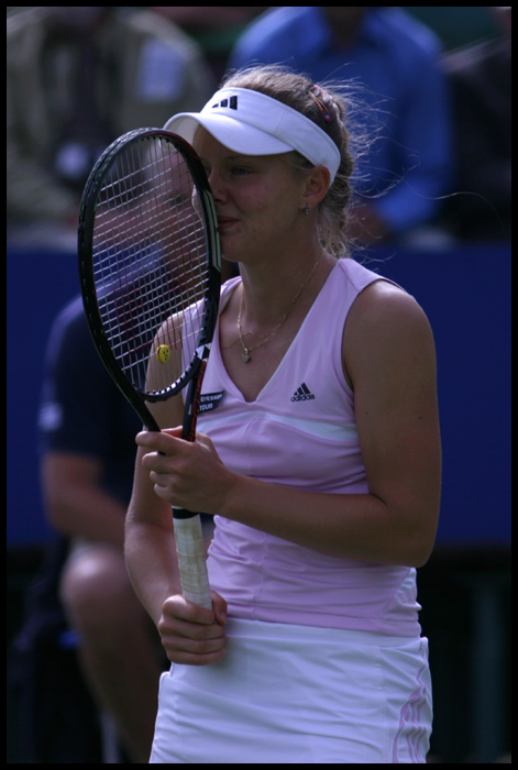 Anna_Chakvetadze-WTA_Tour-Eastbourne-June-2006-2-smaller.jpg